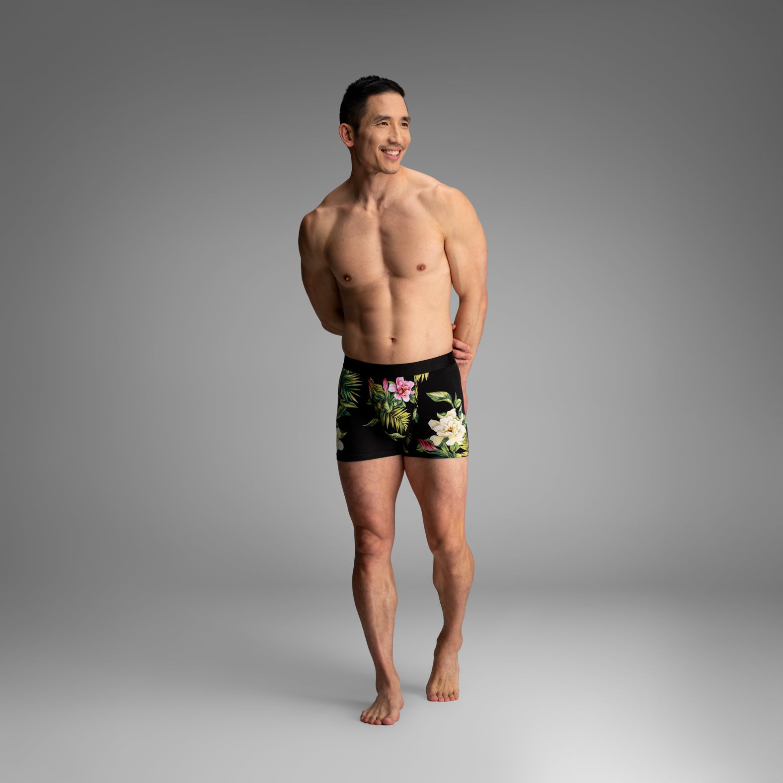 CLASSIC TRUNK PRINT / MAGNOLIA BLACK